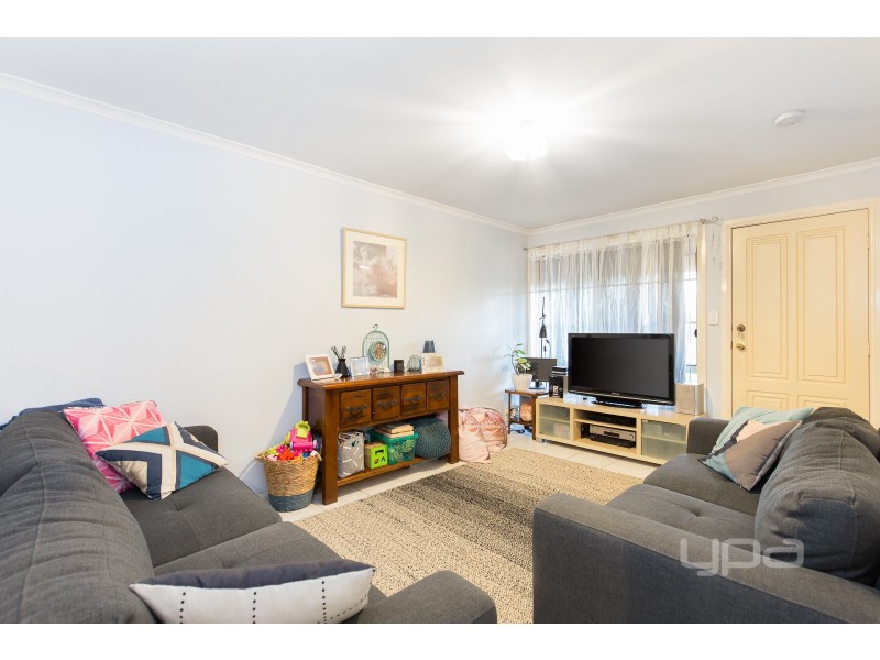 32 Vine Court, Hillside VIC 3037