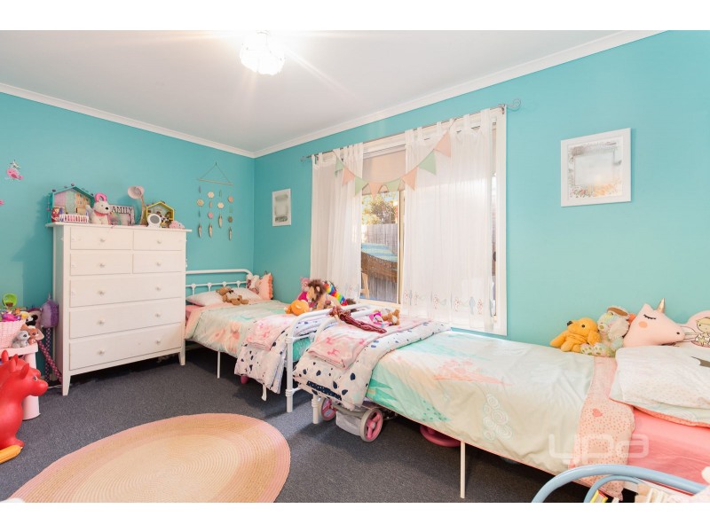 32 Vine Court, Hillside VIC 3037