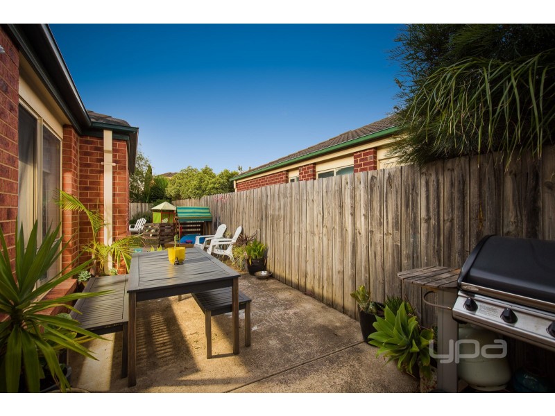 32 Vine Court, Hillside VIC 3037