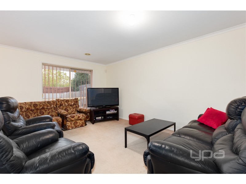 52 Brindalee Way, Hillside VIC 3037