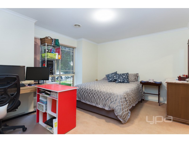 52 Brindalee Way, Hillside VIC 3037