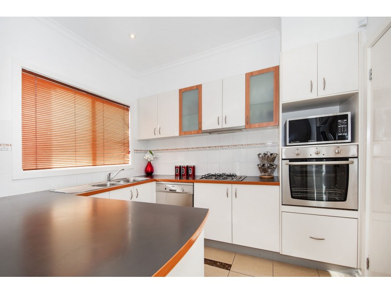 31 Durack Circuit, Taylors Hill VIC 3037