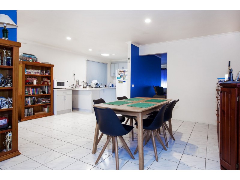 59 John Paul Drive, Hillside VIC 3037