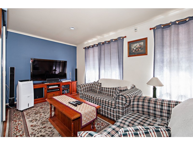 59 John Paul Drive, Hillside VIC 3037