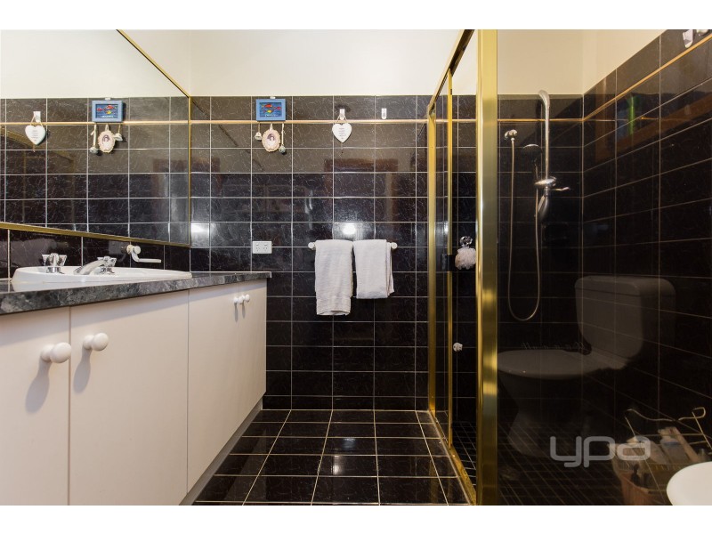 3 Truro Crescent, Keilor Lodge VIC 3038