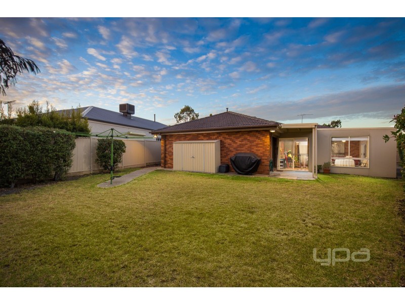 3 Truro Crescent, Keilor Lodge VIC 3038
