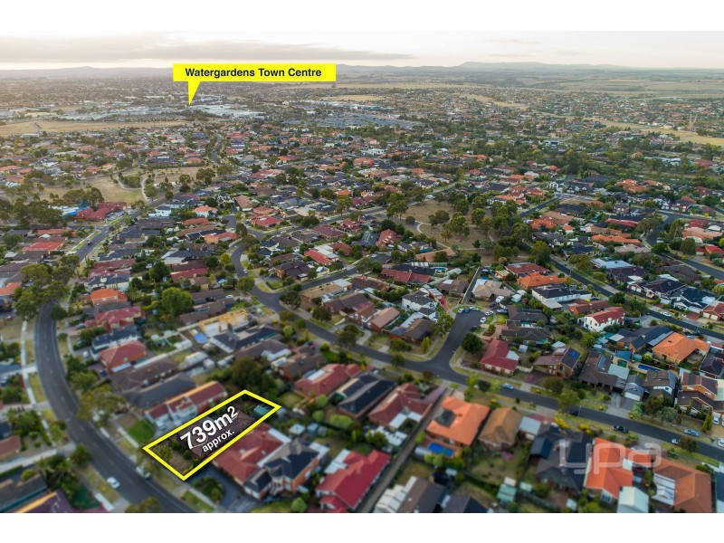 46 Parmelia Drive, Taylors Lakes VIC 3038