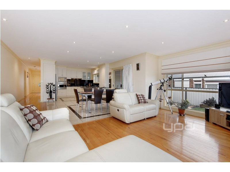 1 Moonlight Terrace, Sydenham VIC 3037