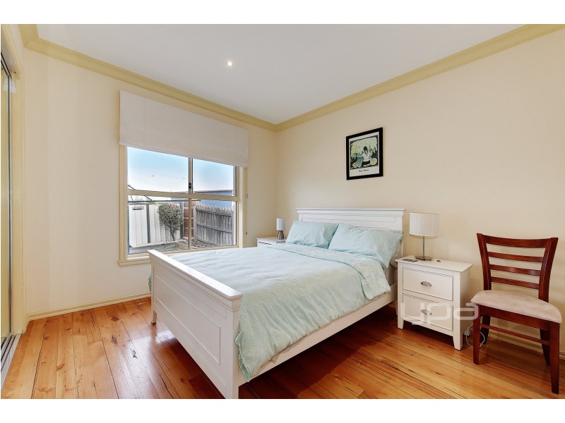 1 Moonlight Terrace, Sydenham VIC 3037