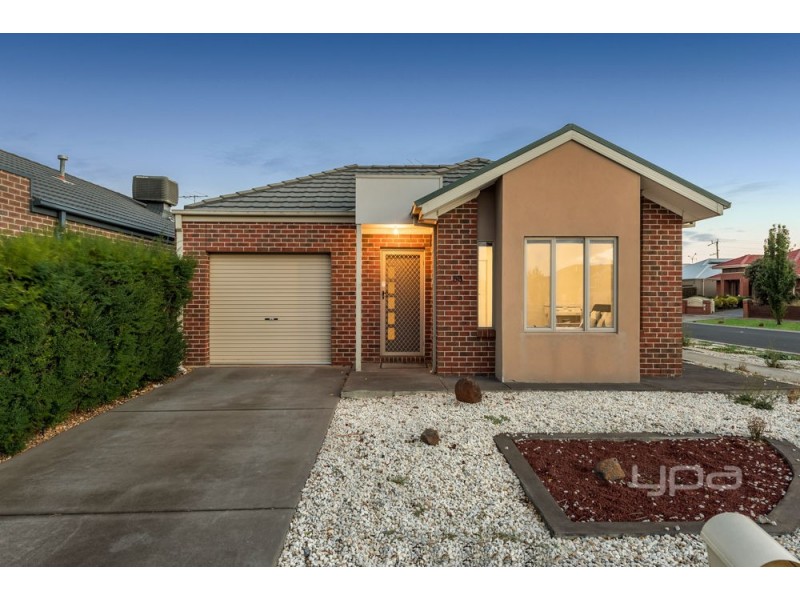 53 Barwon Street, Taylors Hill VIC 3037