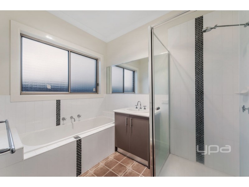 53 Barwon Street, Taylors Hill VIC 3037