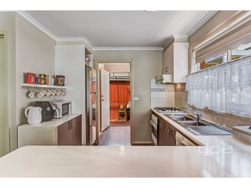 24 Marlock Way, Delahey VIC 3037