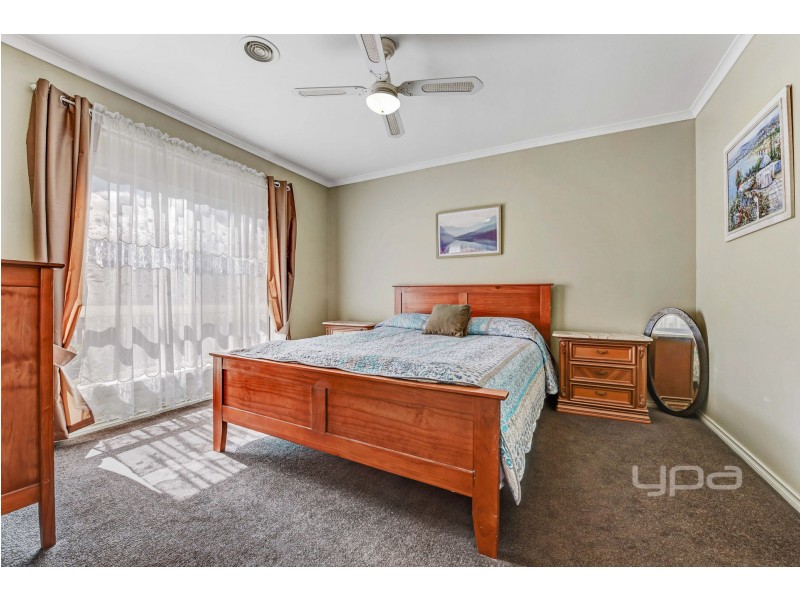24 Marlock Way, Delahey VIC 3037