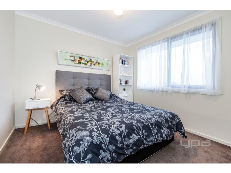 8/6 Highwood Drive, Hillside VIC 3037