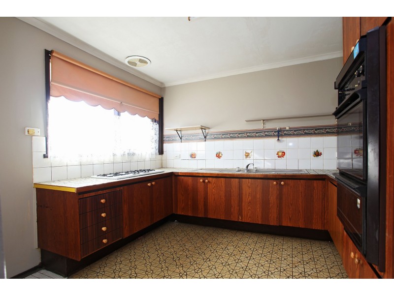 75 Argyll Circuit, Melton West VIC 3337