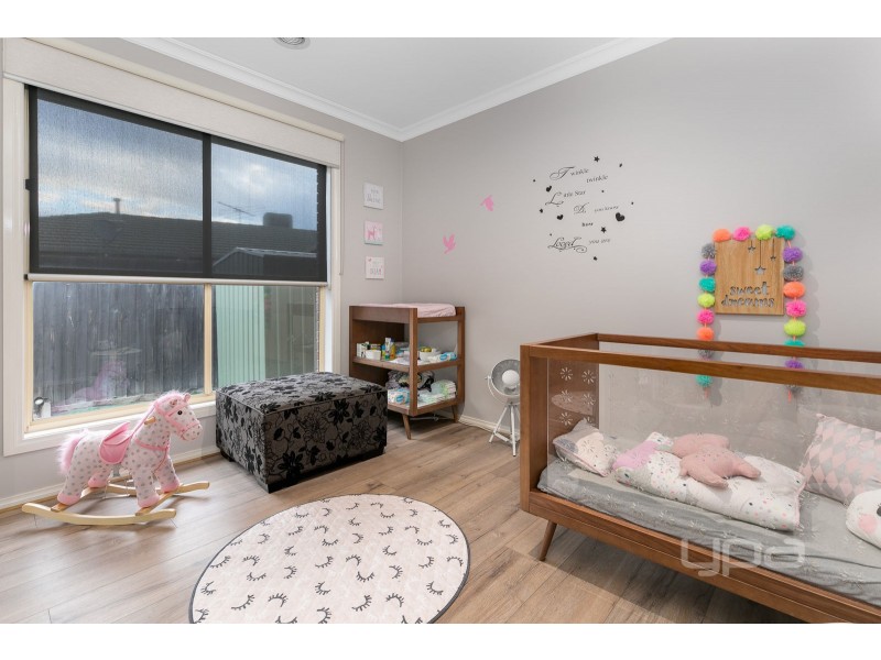 83 Catherine Drive, Hillside VIC 3037