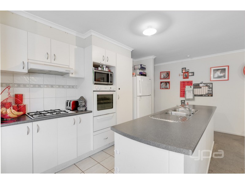 6 Jaque Court, Kurunjang VIC 3337