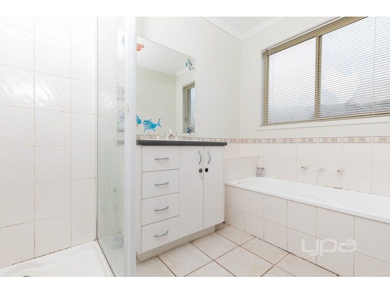 6 Jaque Court, Kurunjang VIC 3337