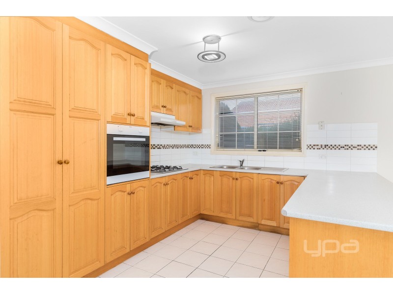 1/53A Pecks Road, Sydenham VIC 3037