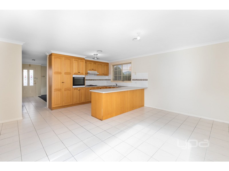 1/53A Pecks Road, Sydenham VIC 3037