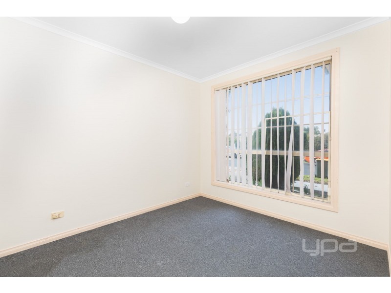1/53A Pecks Road, Sydenham VIC 3037