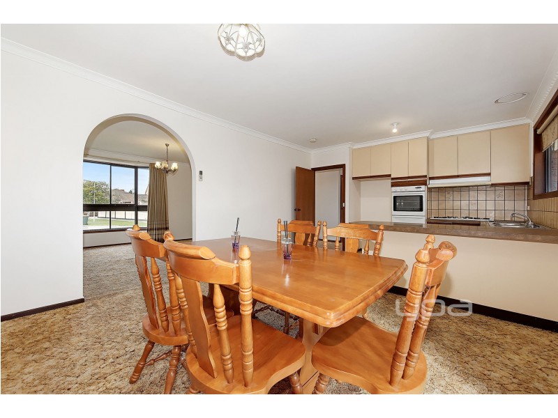 9 Clyno Court, Keilor Downs VIC 3038