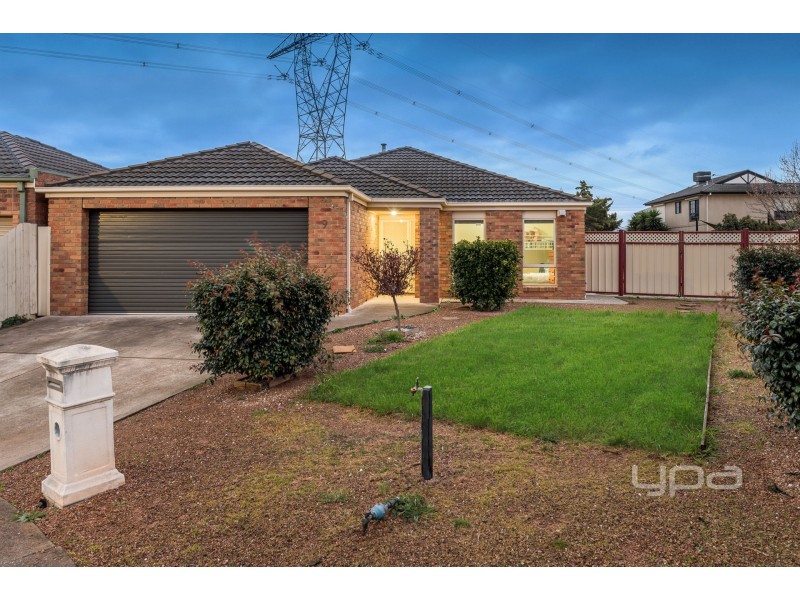 9 Chalmers Place, Taylors Lakes VIC 3038