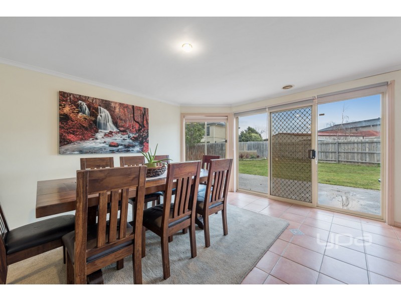 9 Chalmers Place, Taylors Lakes VIC 3038