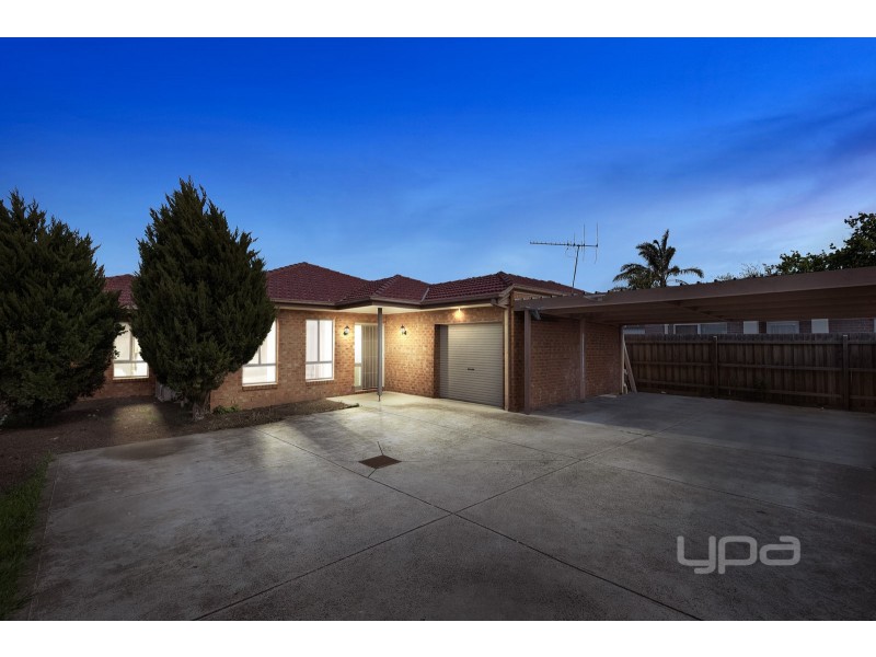 2/93 Fox Street, St Albans VIC 3021