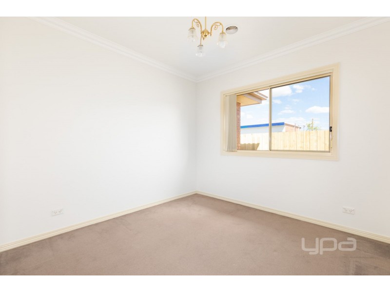 2/93 Fox Street, St Albans VIC 3021