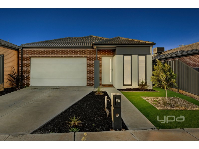 37 Enterprise Circuit, Plumpton VIC 3335