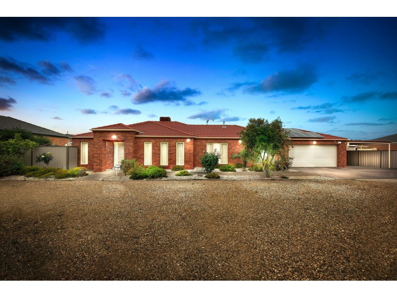 4 Romina Court, Burnside Heights VIC 3023