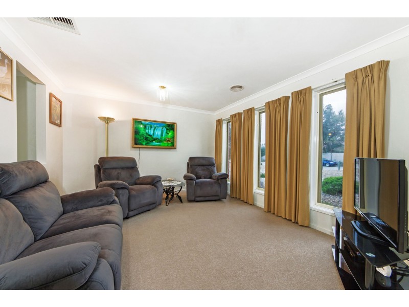 4 Romina Court, Burnside Heights VIC 3023