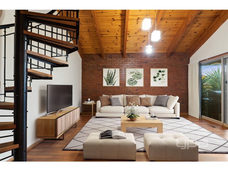 7 Bernborough Court, Keilor Downs VIC 3038