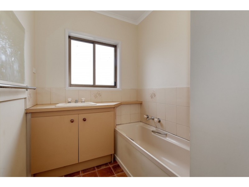 28 Carrington Street, Sydenham VIC 3037