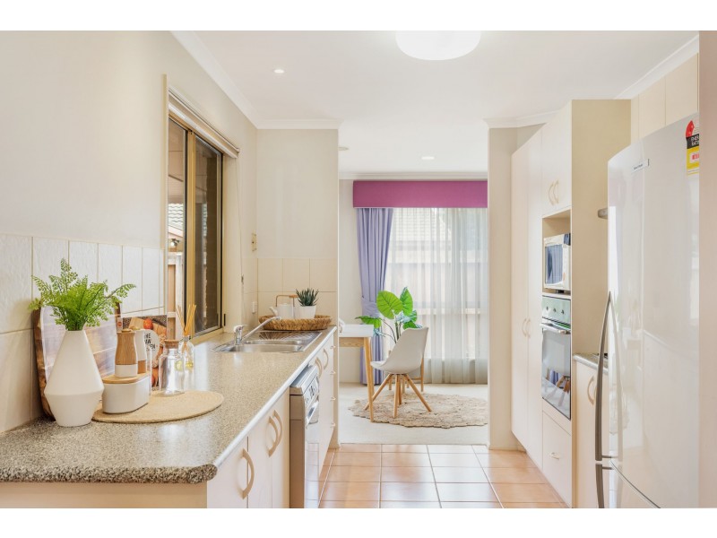 3 Twyford Close, Hillside VIC 3037