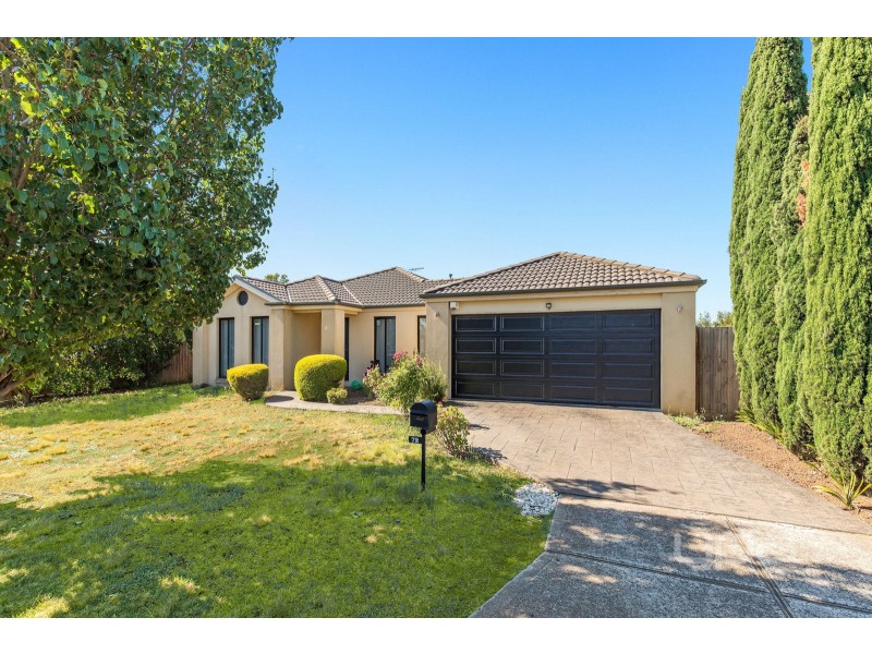 72 Domain Way, Taylors Hill VIC 3037