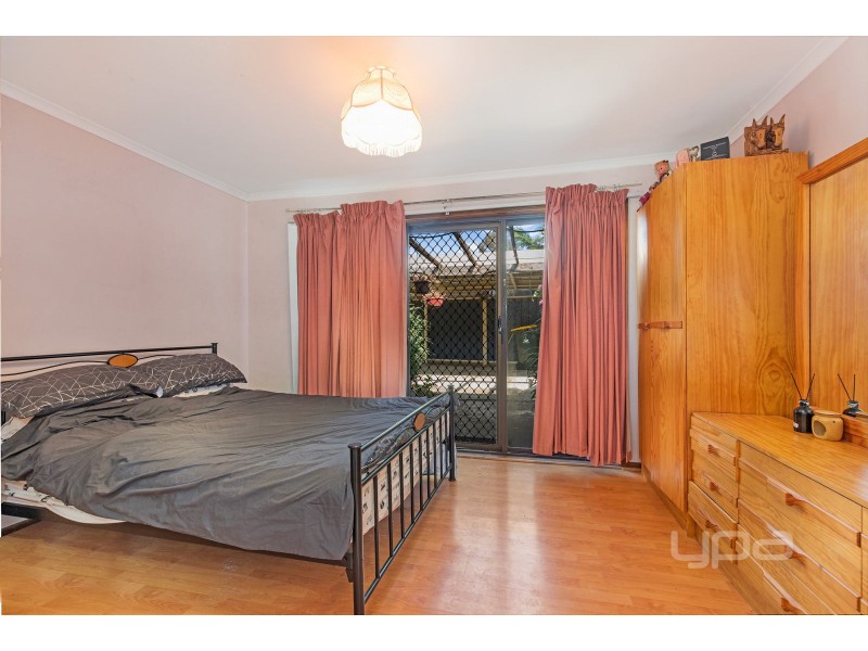 1 Milne Court, Delahey VIC 3037