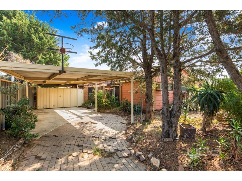 1 Milne Court, Delahey VIC 3037