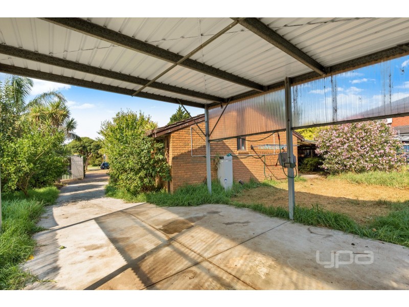 1 Milne Court, Delahey VIC 3037