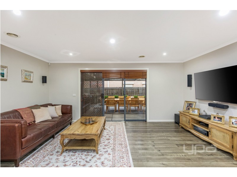 27 Jackson Circuit, Albanvale VIC 3021