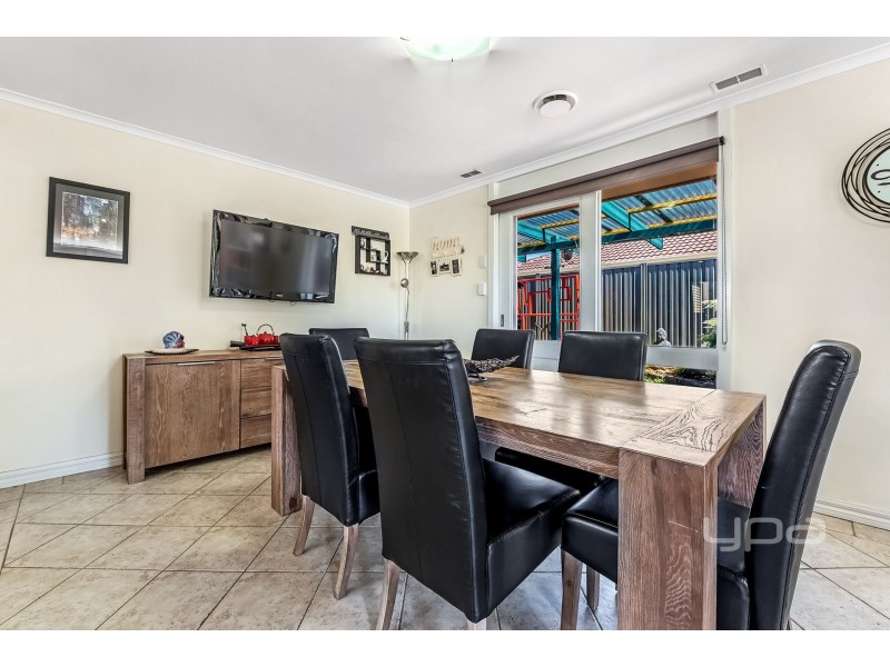 41 Carbine Way, Keilor Downs VIC 3038