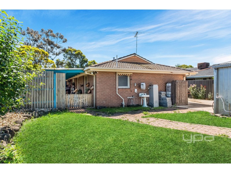 41 Carbine Way, Keilor Downs VIC 3038