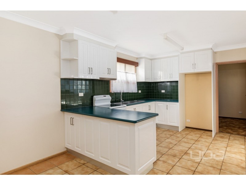 20 Grist Street, St Albans VIC 3021