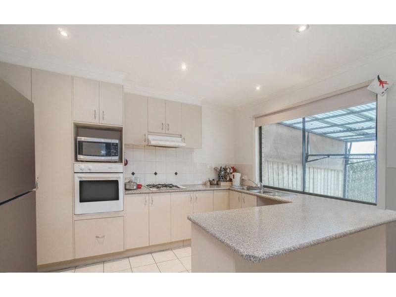 21 Mathisen Terrace, Hillside VIC 3037