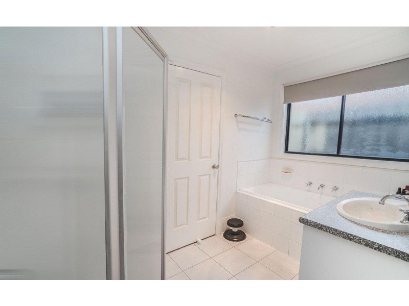 21 Mathisen Terrace, Hillside VIC 3037