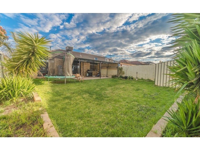 21 Mathisen Terrace, Hillside VIC 3037