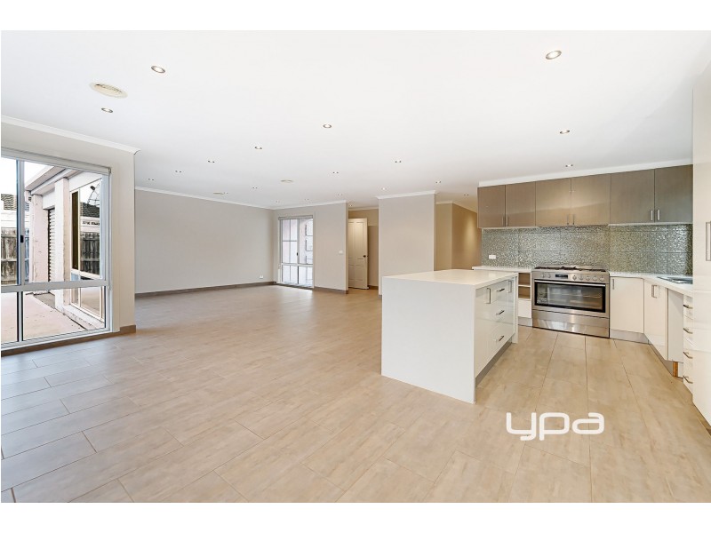 7 Rebecca Court, Hillside VIC 3037