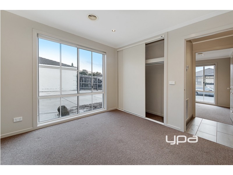 7 Rebecca Court, Hillside VIC 3037