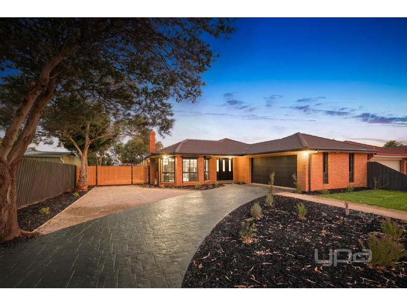 79 Catherine Drive, Hillside VIC 3037